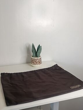 Coach Dark Brown Logo Drawstring Bag dust bag dustbag